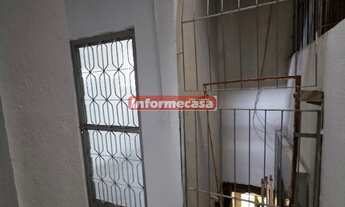 Imagem 3: Apartamento para locação no Centro de Queimados-RJ: 1 quarto, 1 sala, 1 banheiro, 35m² de