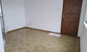 Imagem 2: Amplo apartamento próximo Intendente Magalhães e Praça Ibéria