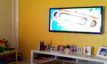 Imagem 7: 4 dormitórios, 1 suítes, 2 banheiro, 3 vagas na garagem, 220M² de Área Construída