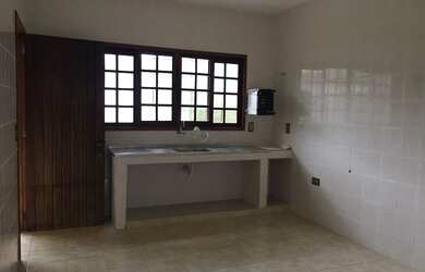 Imagem 3: Casa com 2 dormitórios (1 suíte) bairro Acaraú, disponível para venda - Cananéia - Litoral