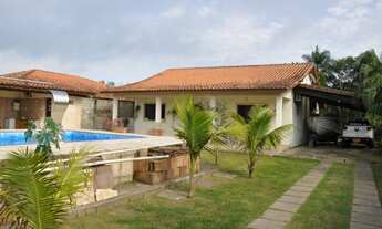 Imagem: Casa ampla e confortável, com piscina