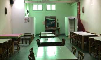 Imagem 7: Excelente imóvel comercial disponível para venda no Centro Histórico de Cananéia/SP