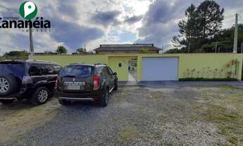 Imagem 4: Sobrados em condomínio com 2 suítes cada, disponíveis para venda no Retiro das Caravelas