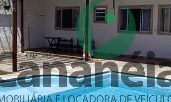 Imagem 6: Casa com 3 dormitórios (1 suíte) e piscina no Nossa Senhora dos Navegantes - Cananéia / SP