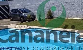 Imagem: Casa com 3 dormitórios (1 suíte) e piscina