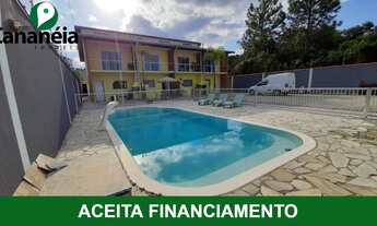 Imagem: Sobrados em condomínio com 2 suítes cada