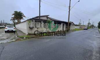 Imagem 2: Casa para venda no bairro Acaraú em Cananéia SP - Com 3 dormitórios sendo 2 suítes