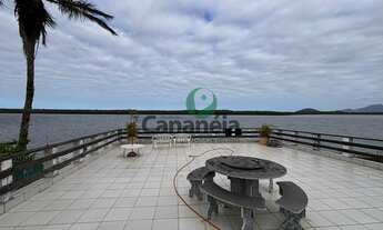 Imagem: 3 dormitórios, 2 suíte, 3 banheiro, 4