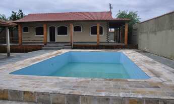 Imagem 2: 4 dormitórios (2 suítes) para venda no Bairro Acaraú em Cananéia/SP