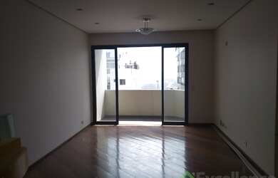 Imagem 3: O condomínio oferece área de lazer com piscina, salão de festas, quadra e salão de jogos