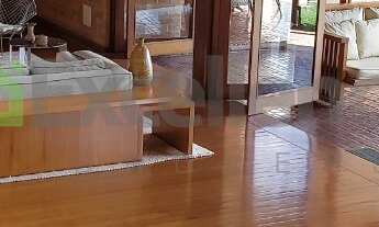 Imagem 4: Projeto, mobiliário e caixilharia do Studio Arthur Casas