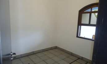 Imagem 7: 2 dormitórios, 1 banheiros, 4 vagas na garagem, 180M² de Área Construída