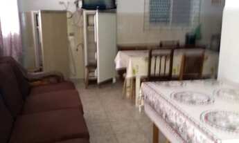 Imagem 7: 3 dormitórios, 2 banheiro, 4 vagas na garagem, 200M² de Área Construída