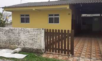 Imagem: 3 dormitórios, 2 banheiro, 4 vagas na garagem