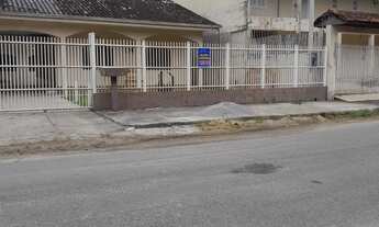 Imagem 3: 2 dormitórios, 3 vagas na garagem, 180M² de Área Construída