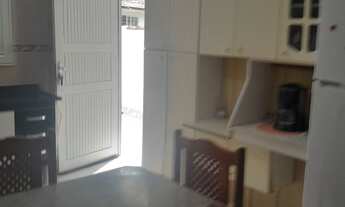 Imagem 3: 3 dormitórios, 3 vagas na garagem, 200M² de Área Construída