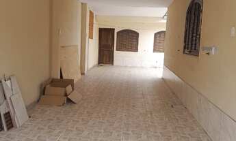 Imagem 5: 2 dormitórios, 3 vagas na garagem, 180M² de Área Construída