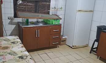 Imagem 6: 2 dormitórios, 2 vagas na garagem, 240M² de Área Construída