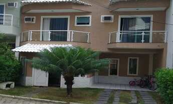 Imagem: 3 dormitórios na Estrada Da Cambota