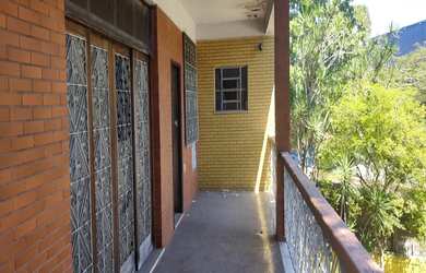 Imagem 7: 6 dormitórios na Rua Cândido Magalhães