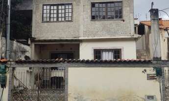 Imagem: 4 dormitórios na Rua Solânea