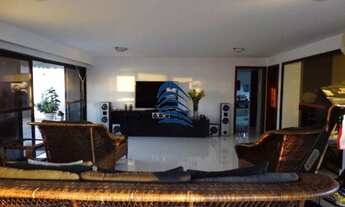 Imagem 4: Magnífica Cobertura Dúplex no Rio Vermelho! São 05 suítes, sendo 03 com Closet!