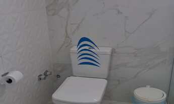 Imagem 7: Casa recém reformada em Vilas do Atlântico (alameda fechada) com 4/4 sendo 3 suítes. Bem l