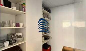 Imagem 3: Casa recém reformada em Vilas do Atlântico (alameda fechada) com 4/4 sendo 3 suítes. Bem l