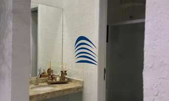 Imagem 4: Linda casa em Buraquinho com 4 quartos, sendo 01 suíte com varanda, ar condicionado, 02 ba