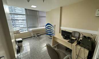 Imagem: 2 banheiro na Avenida Professor Magalhães