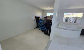 Imagem 7: Casa moderna 7/4 sendo 5 suítes no melhor condomínio da praia do flamengo, com piscina, es