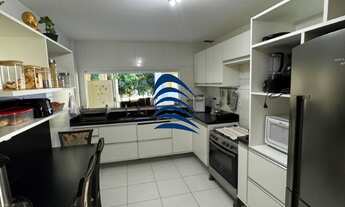 Imagem 7: Casa com 5 suítes climatizadas, armários planejados, sendo 2 com closet e a principal com