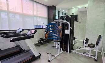 Imagem 7: Apartamento na Barra 2/4, sendo uma suíte, banheiro social, sala, varanda gourmet, cozin