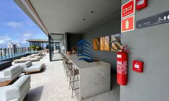 Imagem 4: Alive Corredor da Vitória: Viva o Extraordinário. Studio Frontal com Varanda e Vista Parci