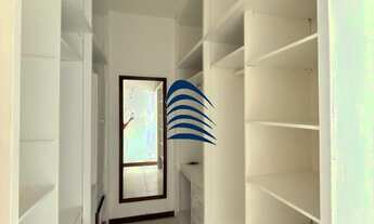 Imagem 3: Excelente 4/4 - sendo 2 suítes com 191,73m2 1 por andar Dependência completa Varandão