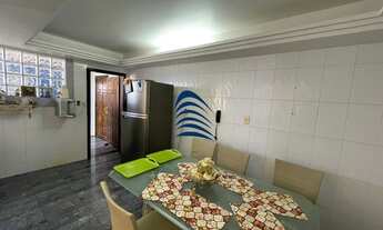 Imagem 2: Apartamento na Pituba, rua Piauí, 163m², 4/4, sendo 1 suíte, andar alto, vista mar de todo