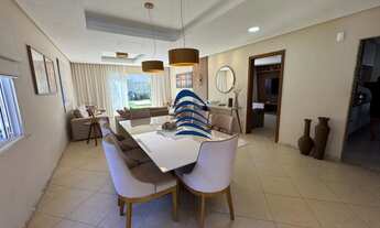 Imagem 6: Casa em rua sem saída, 4/4 sendo 2 suites, sala em dois ambientes, suite master com closet