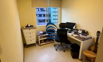 Imagem 5: Caminho das Árvores ? 83m² Imóvel: ? 2/4 (1 suíte ? Dependência completa. ? Sala ampla