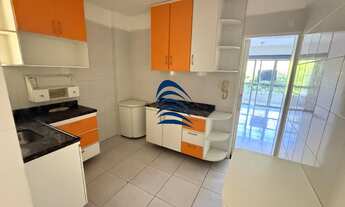 Imagem 3: Costa Azul São 2/4 sendo uma suite, varanda, nascente, dependência completa, área de serv