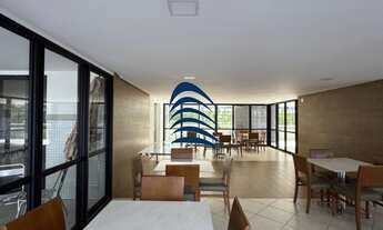 Imagem 5: Apartamento com 49m2, Nascente total, andar alto, 1 vagas de garagem coberta, varanda, arm