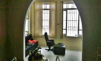 Imagem 2: Casa Padrão, 6 dormitório(s), 4 banheiro(s), 1 suíte(s), 1 garagem(ns), no canela