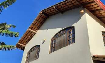 Imagem: AMPLA CASA DUPLEX À VENDA NO RECANTO DA