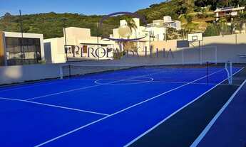 Imagem 2: 690M² de Área Construída, 785M² de Área Total