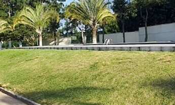 Imagem: Terreno à venda em condomínio de luxo