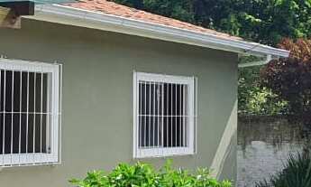 Imagem 3: Excelente oportunidade de casa à venda em Florianópolis-SC, no bairro Cachoeira do Bom Jes