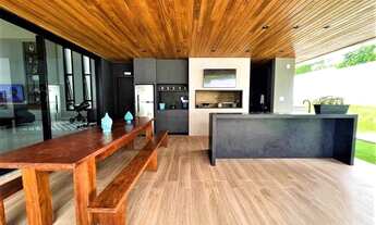 Imagem 3: Casa de luxo em condomínio exclusivo no Cacupé, Florianópolis-SC: 4 quartos, 4 suítes, 6 b