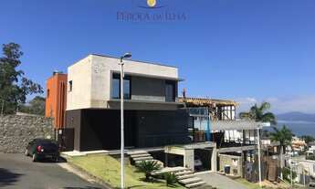 Imagem: 3 dormitórios, 3 suíte, 5 banheiro, 4