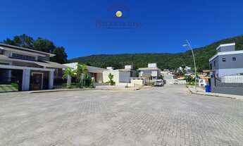 Imagem: Terreno à venda em Florianópolis-SC, bairro