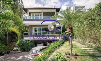 Imagem: Imponente residência de luxo na Barra da