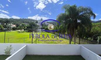 Imagem 5: Imperdível: Casa à venda em Florianópolis-SC, Cacupé, 3 quartos, 3 suítes, 4 banheiros, 2